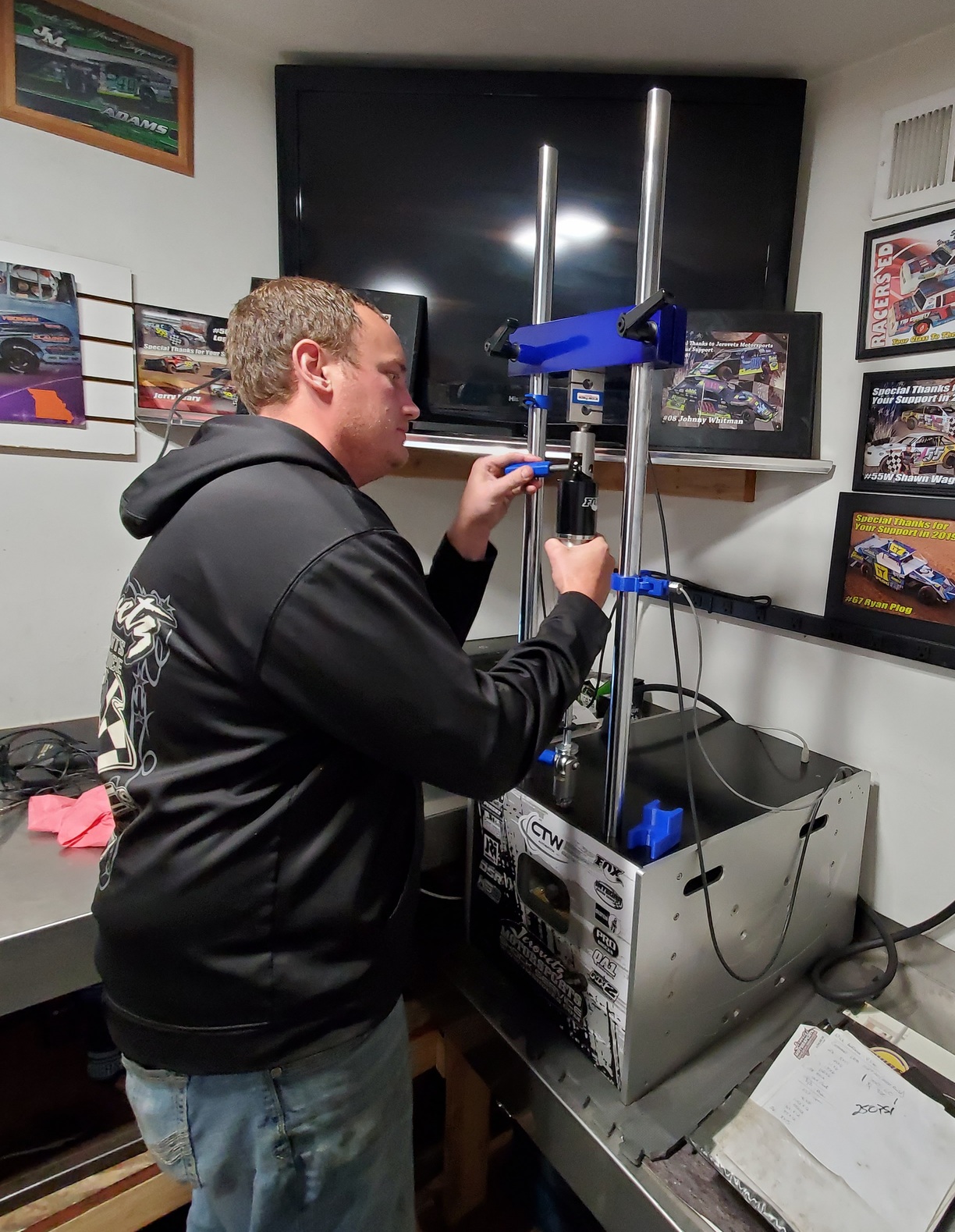 RYAN ROSENOW – CHASING PERFECTION IN DIRT TRACK SHOCK PERFORMANCE | Joe ...